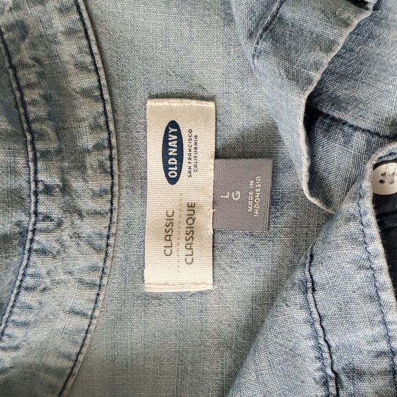 Long Sleeve Shirts - Picture 4 of 10